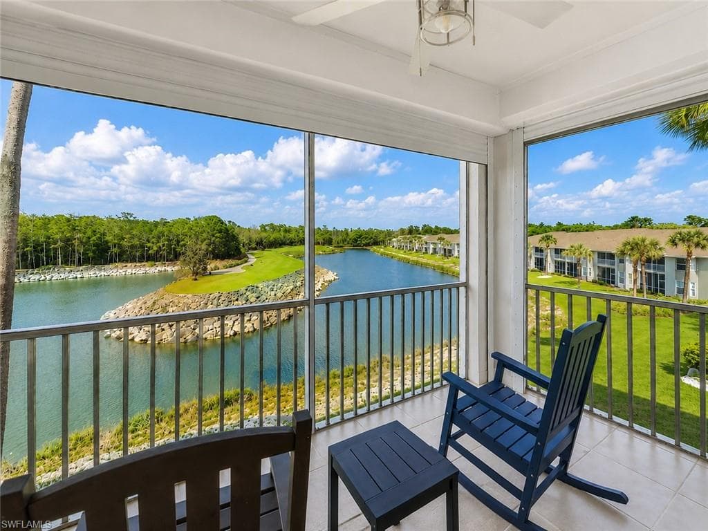 8555 Naples Heritage Dr #237, Naples, photo 3