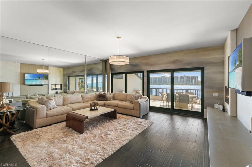 406 La Peninsula Blvd #406, Naples, photo 3