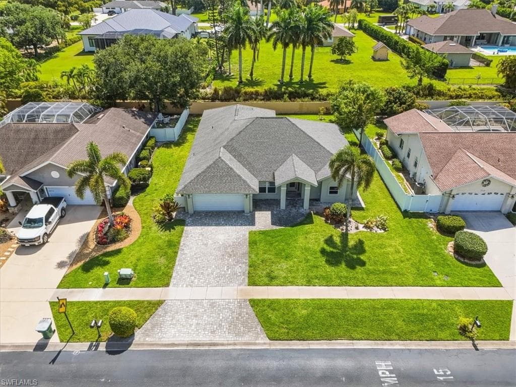 10225 Boca Cir, Naples, photo 2