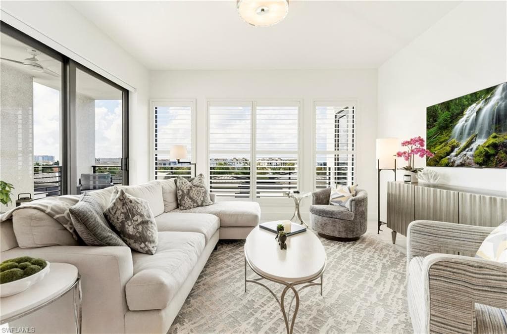 1111 Central Ave #507, Naples