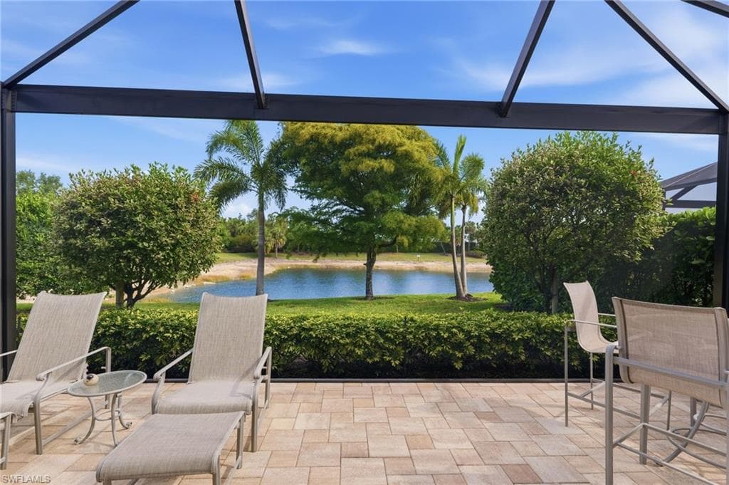 8735 Cavano St, Naples, photo 2