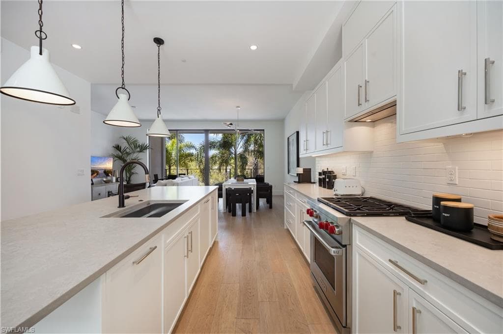 850 Central Ave #204, Naples, photo 2