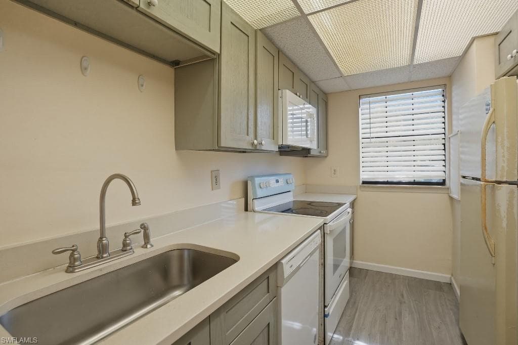5369 Treetops Dr #m102, Naples, photo 3