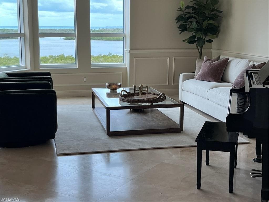 285 Grande Way #701, Naples
