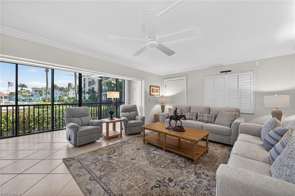 2900 Gulf Shore Blvd #110, Naples, photo 2