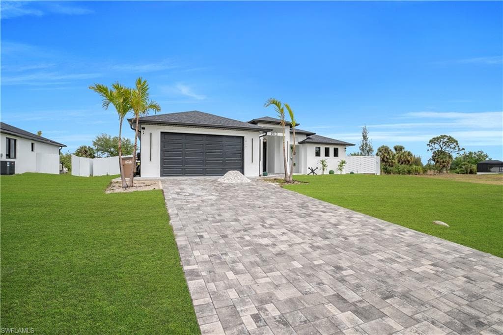 1913 34th Ter, Cape Coral, photo 3
