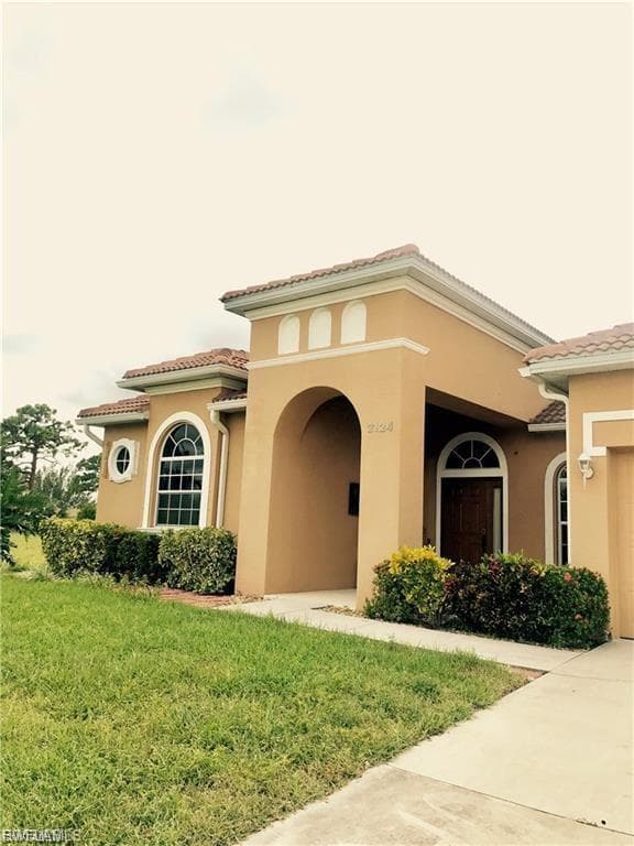 2124 Skyline Blvd, Cape Coral, photo 2