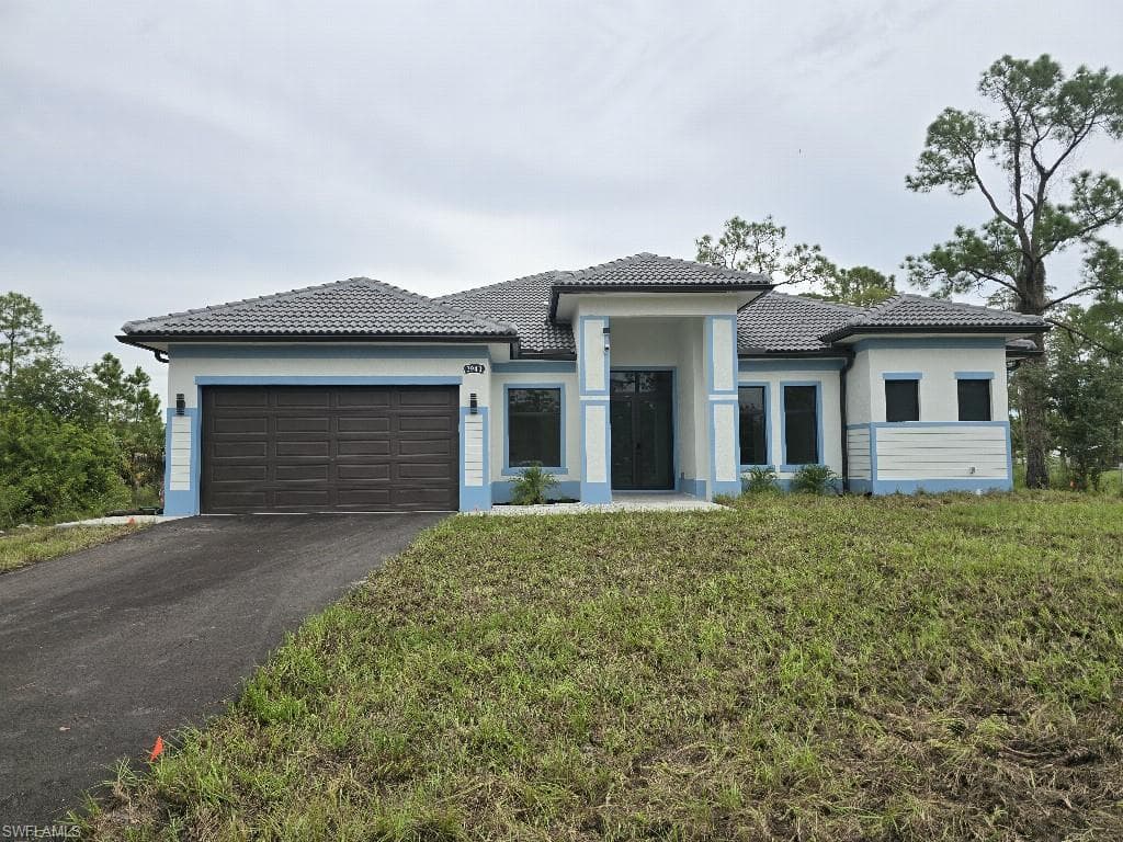 3943 16th Ave, Naples