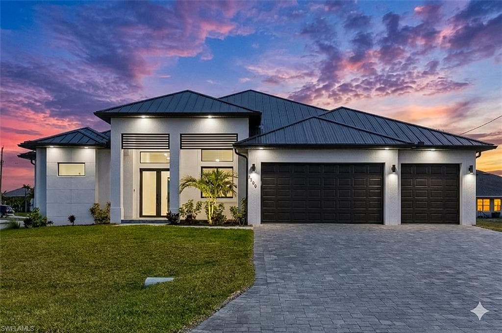 3300 1st Ter, Cape Coral, photo 2