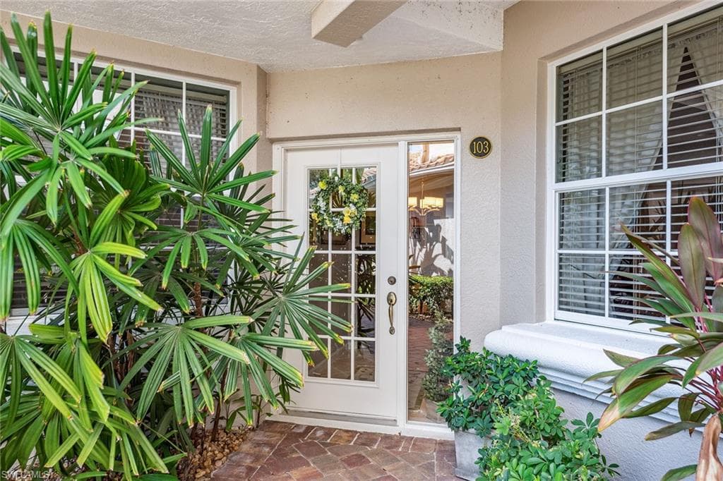 3985 Deer Crossing Ct #103, Naples, photo 2