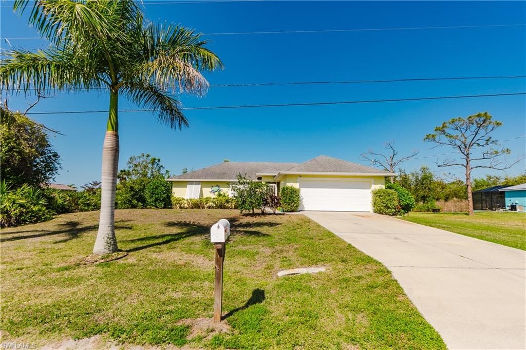11693 Oakland Dr, Bokeelia, photo 2