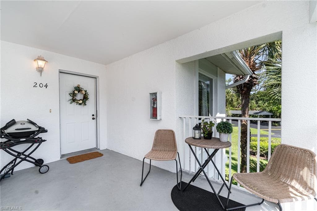 1160 Sarah Jean Cir #d204, Naples, photo 3