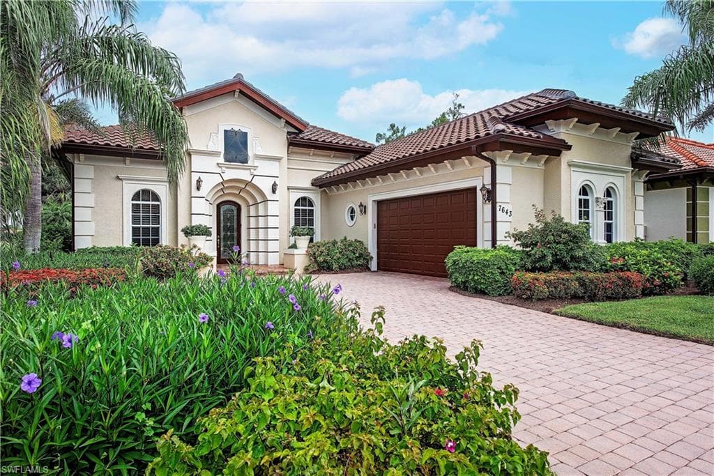7643 Cottesmore Dr, Naples, photo 2