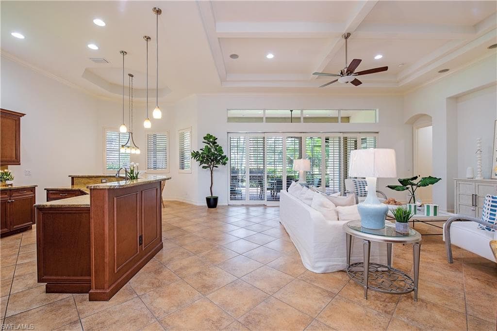 7643 Cottesmore Dr, Naples, photo 3