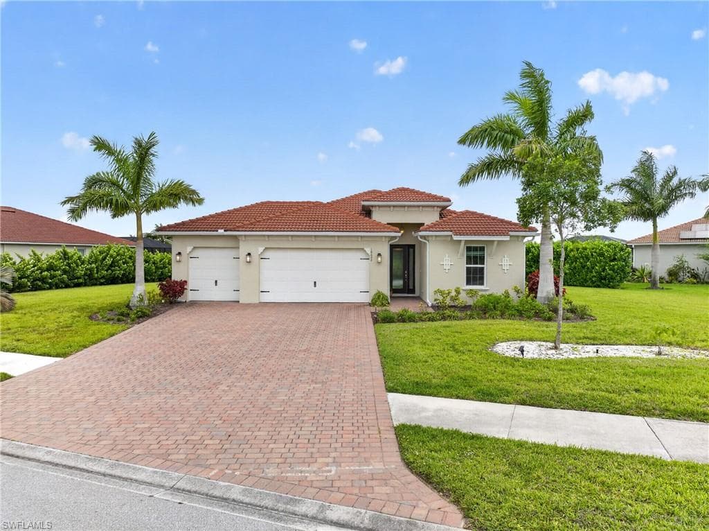 18698 Royal Hammock Blvd, Naples, photo 2