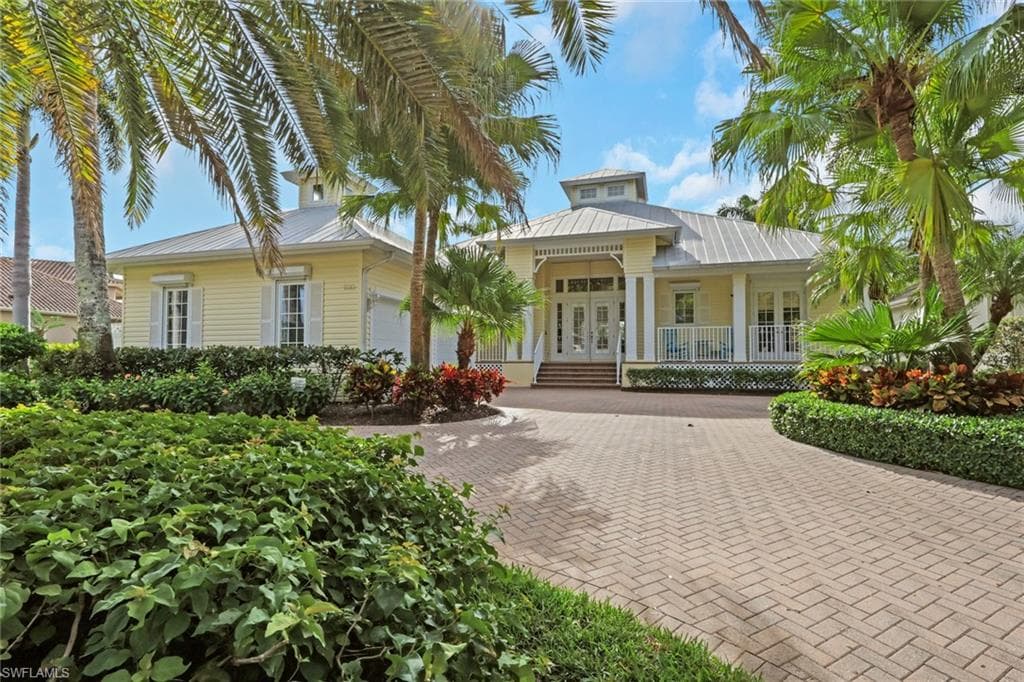 1510 Chesapeake Ave, Naples