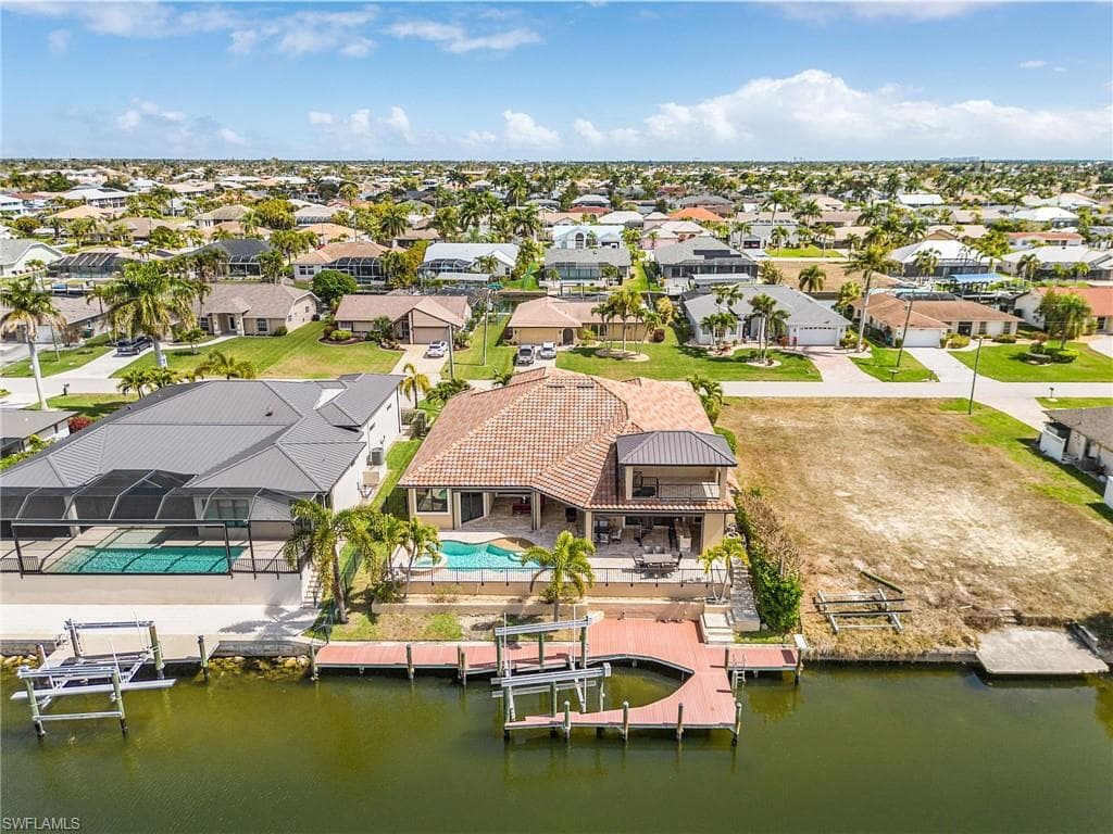 4928 11th Pl, Cape Coral, photo 2