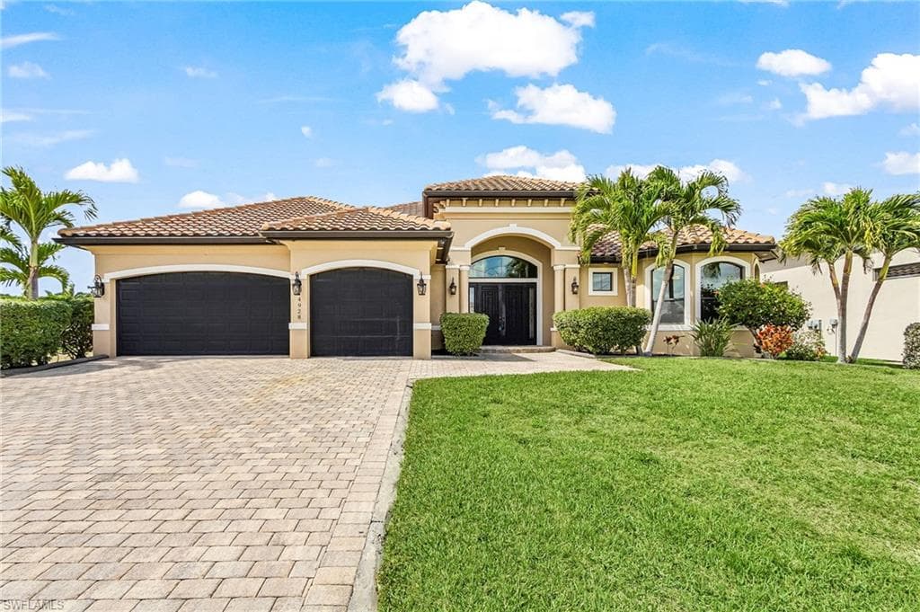4928 11th Pl, Cape Coral, photo 3