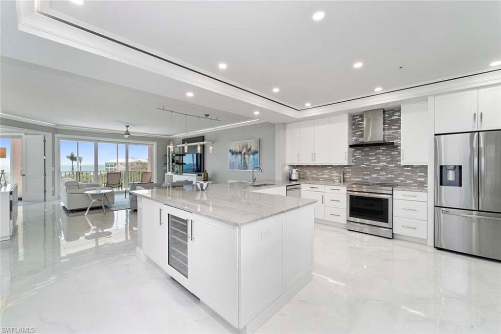 260 Barefoot Beach Blvd #303, Bonita Springs, photo 2