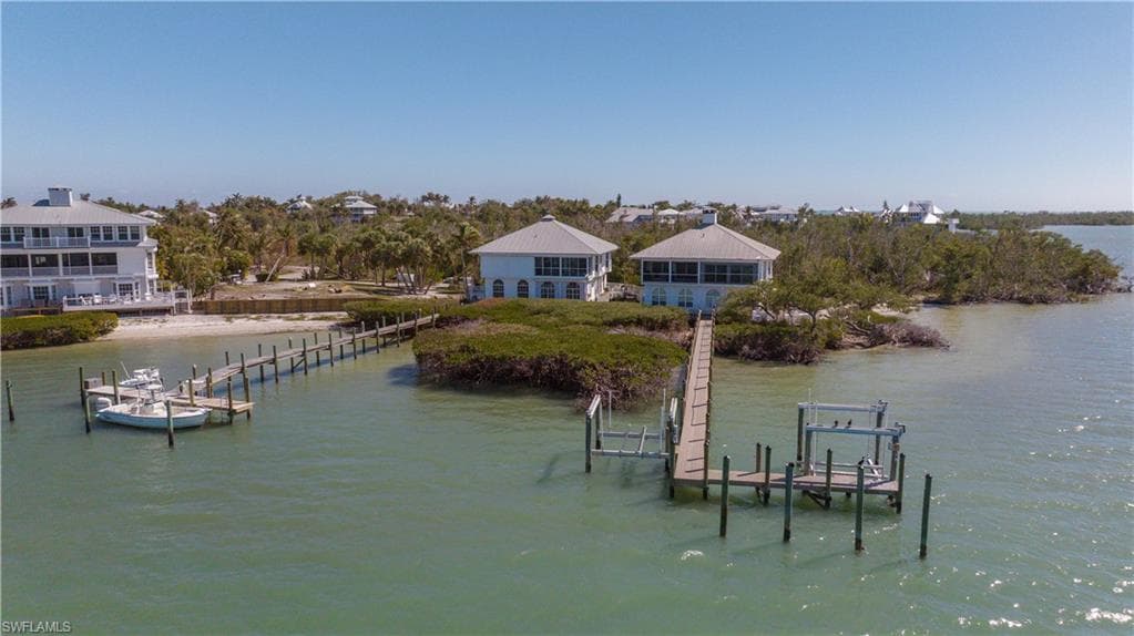 303 Useppa, Useppa Island