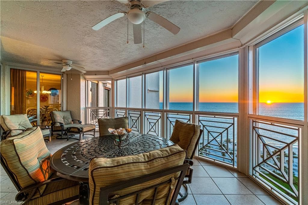 4021 Gulf Shore Blvd #1804, Naples