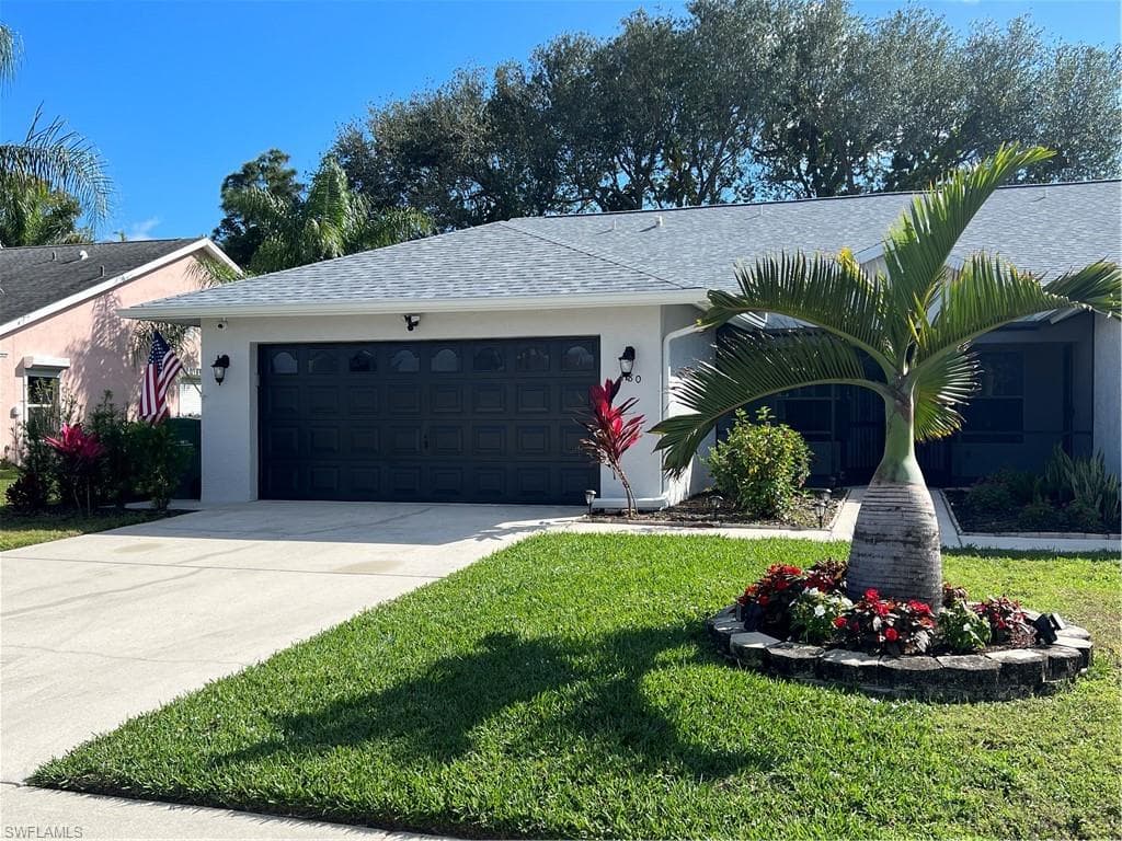 480 Saint Andrews Blvd #14, Naples