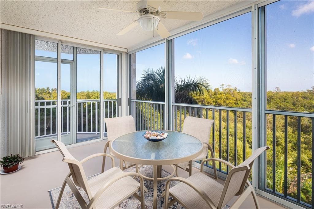 5550 Heron Point Dr #305, Naples