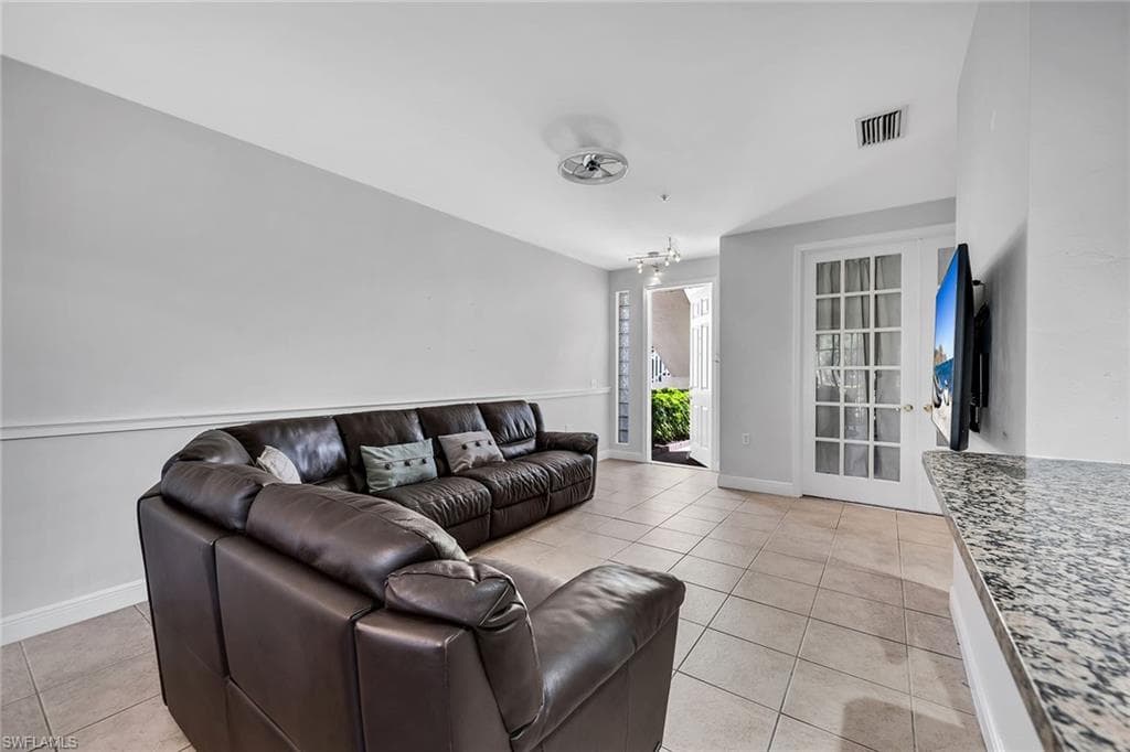 1415 Sweetwater Cv #102, Naples, photo 2