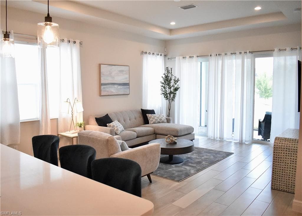 9175 Cayman Dr, Naples, photo 3