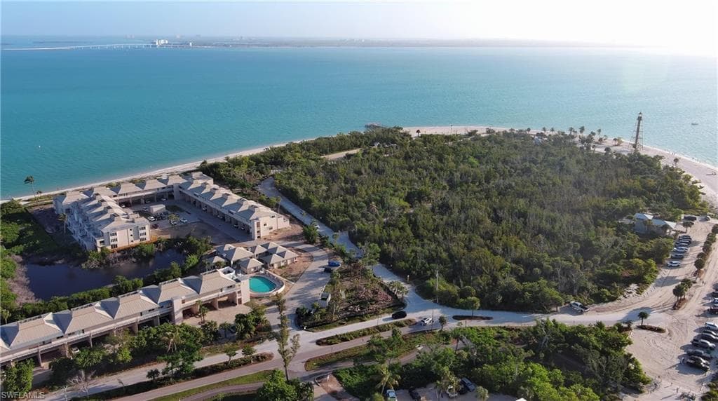 200 Periwinkle Way #225, Sanibel