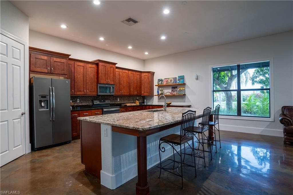 1561 Lynwood Ave, Fort Myers, photo 3