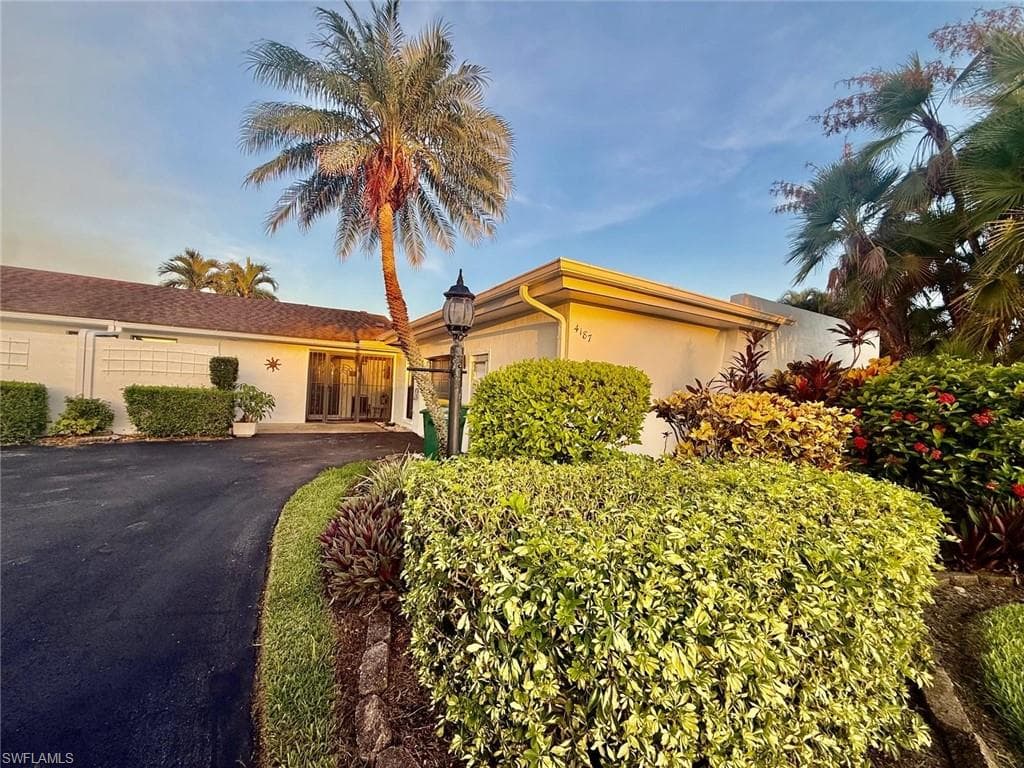 4187 Lakewood Blvd #e13, Naples, photo 2