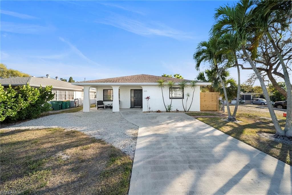 630 99th Ave, Naples