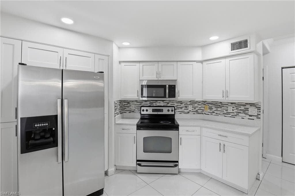 12351 Notting Hill Ln #34, Bonita Springs, photo 3