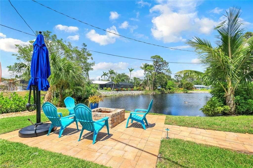 999 East Valley Dr, Bonita Springs, photo 3