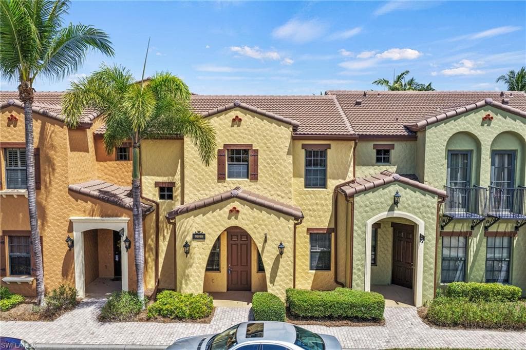 9098 Capistrano St #7103, Naples