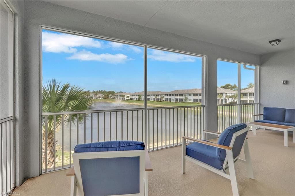 2633 Seychelles Cir #2305, Naples, photo 2