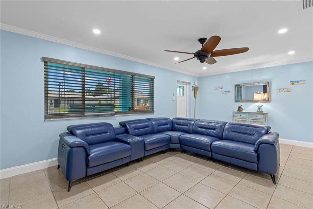 13527 Marquette Blvd, Fort Myers, photo 3