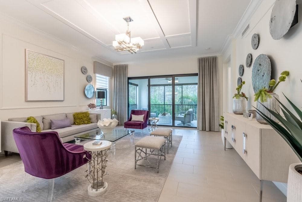 16382 Viansa Way #201, Naples