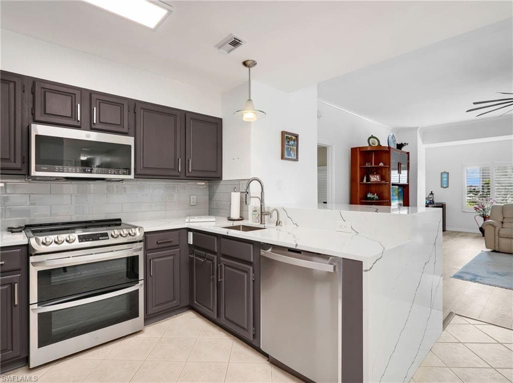 201 Arbor Lake Dr #2-501, Naples, photo 3