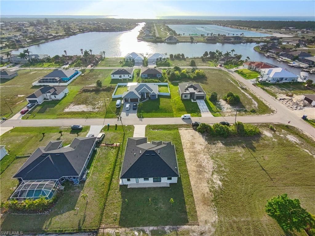 3539 41st Pl, Cape Coral, photo 2