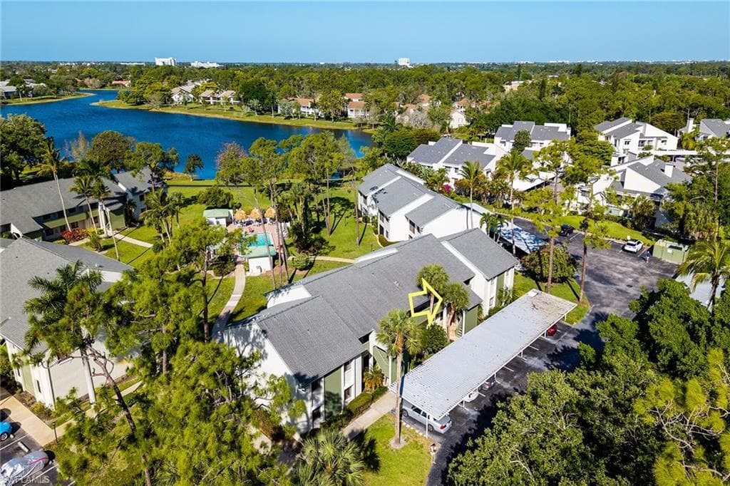 2980 Kings Lake Blvd #2980, Naples