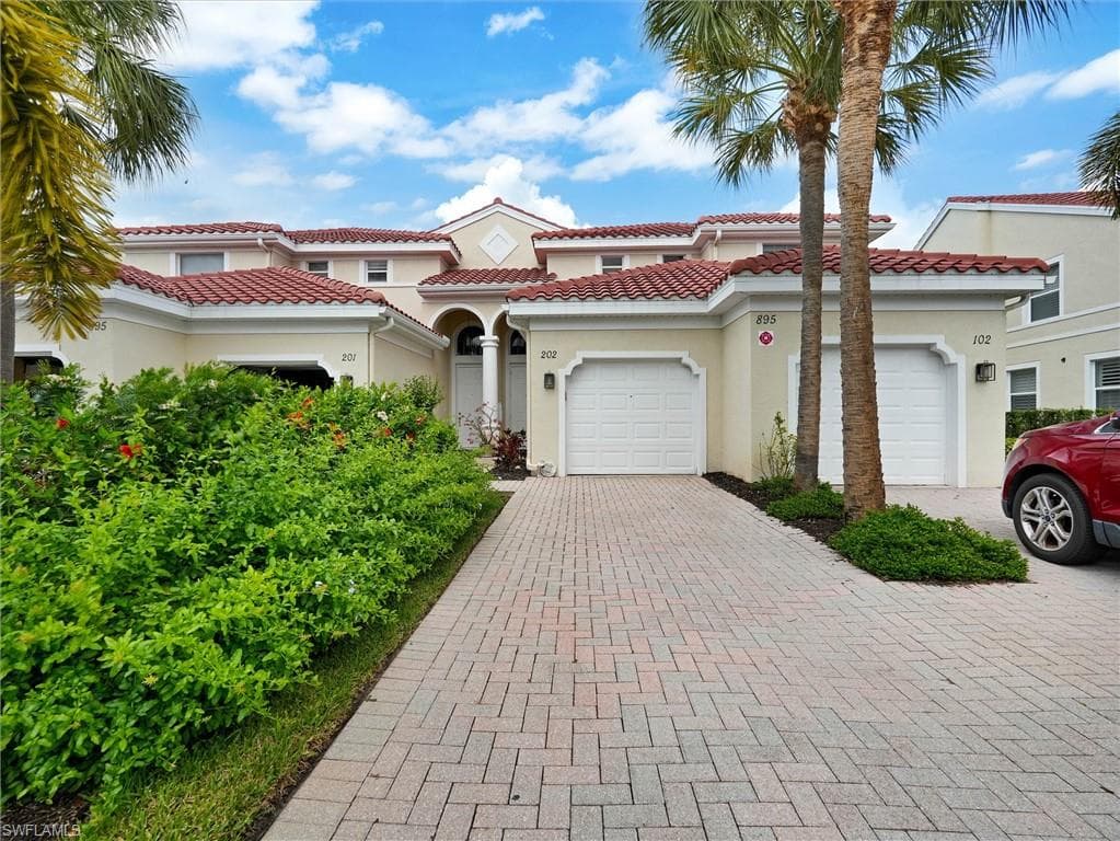 895 Eastham Way #m202, Naples, photo 2