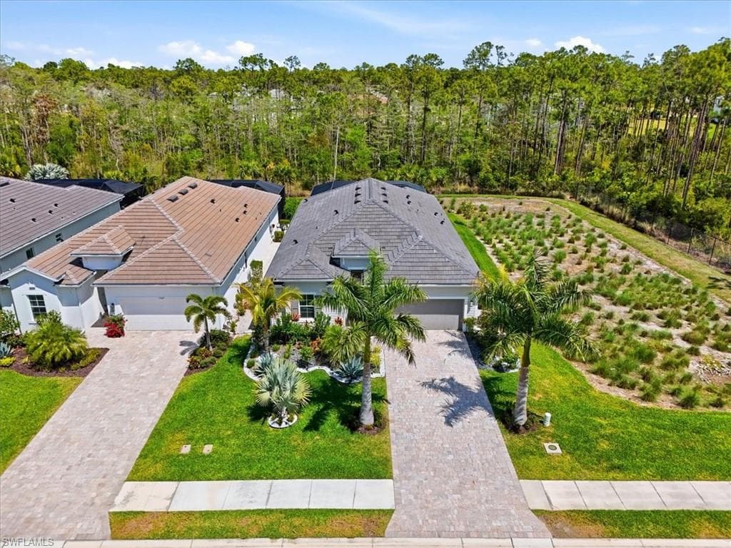 13665 Blue Bay Cir, Fort Myers, photo 2