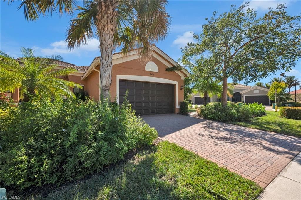 13404 Monticello Blvd, Naples, photo 2