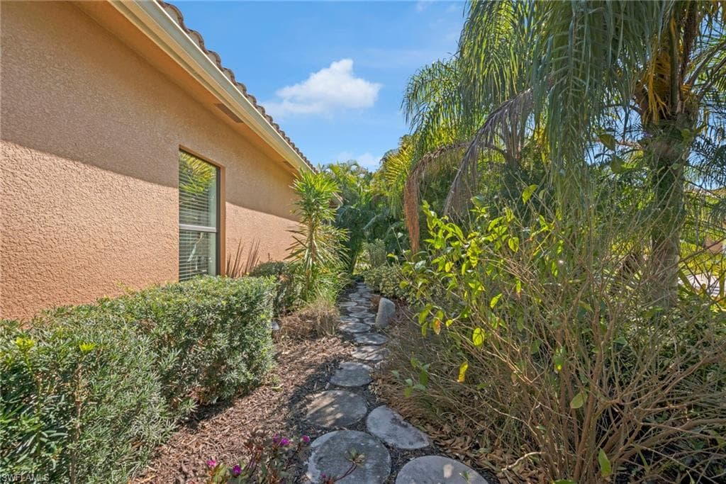 13404 Monticello Blvd, Naples, photo 3