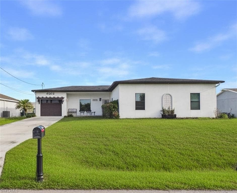4004 13th St, Lehigh Acres