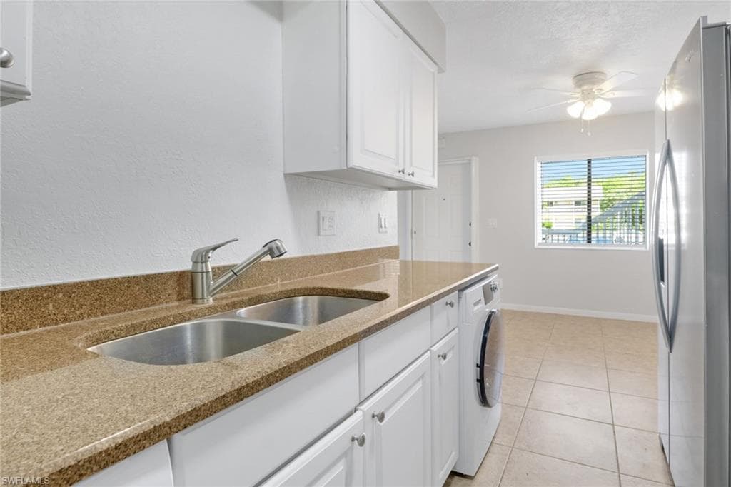 4635 Bayshore Dr #p4, Naples, photo 2