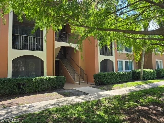 1210 Reserve Way #204, Naples