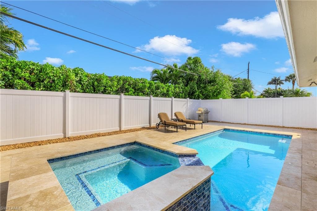 637 95th Ave, Naples, photo 3